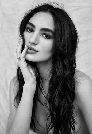 Sarah Mollica content