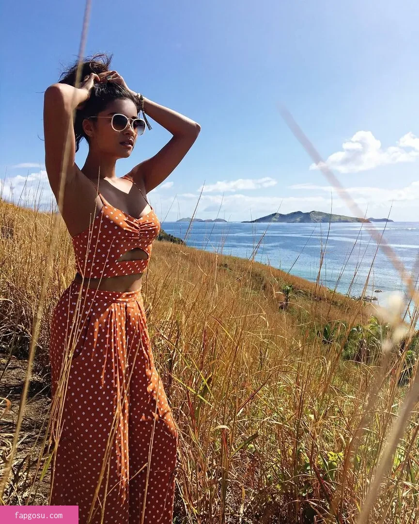 Shay Mitchell