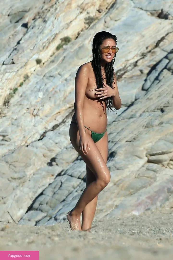 Shay Mitchell - Photo #16