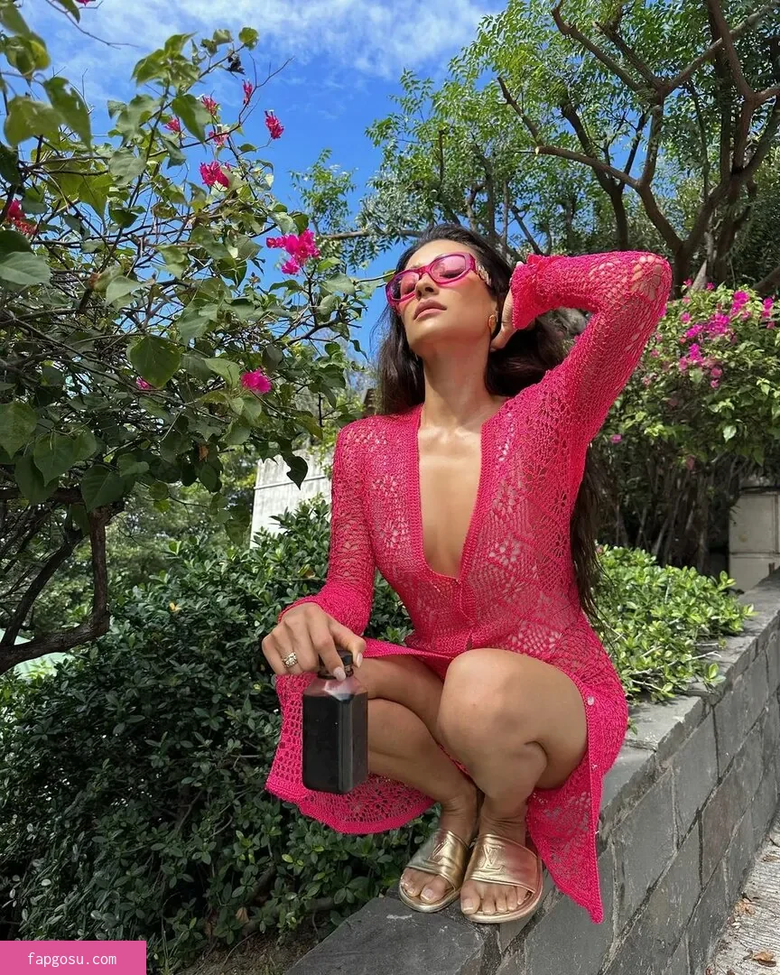 Shay Mitchell - Photo #183