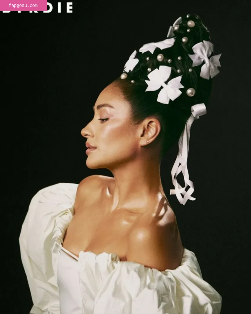 Shay Mitchell - Photo #233