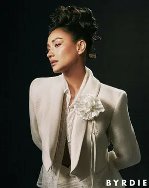 Shay Mitchell
