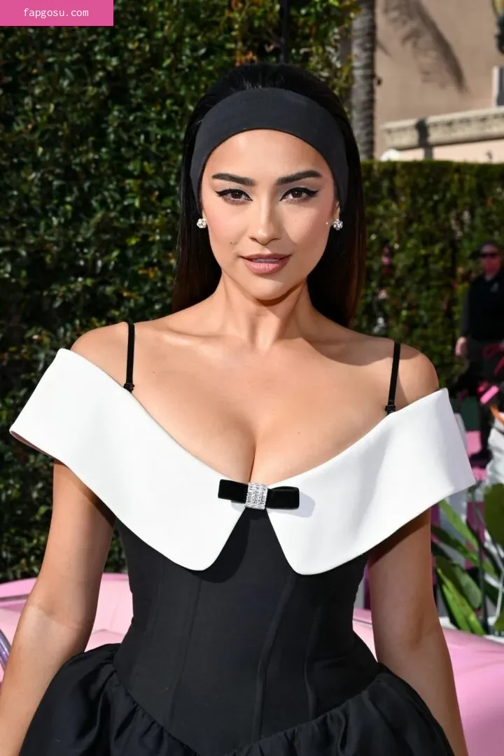 Shay Mitchell - Photo #246