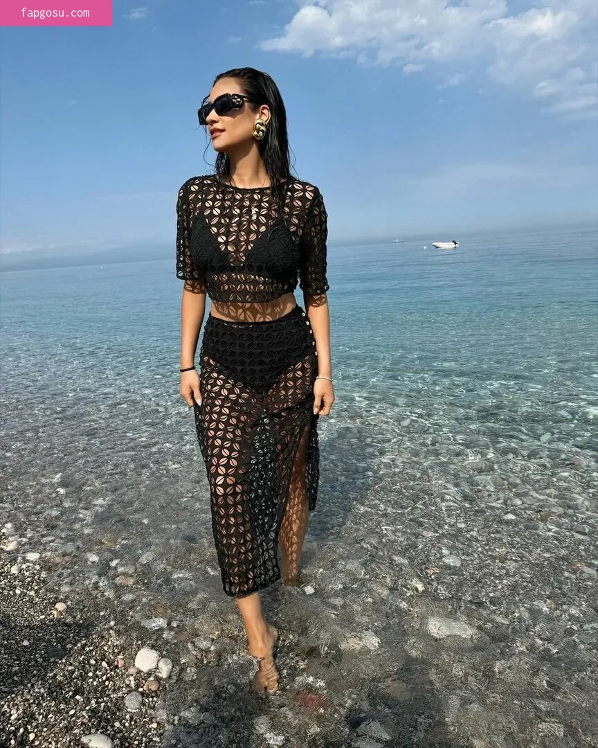 Shay Mitchell