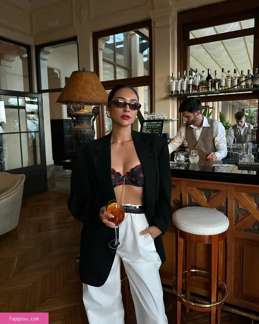 Shay Mitchell