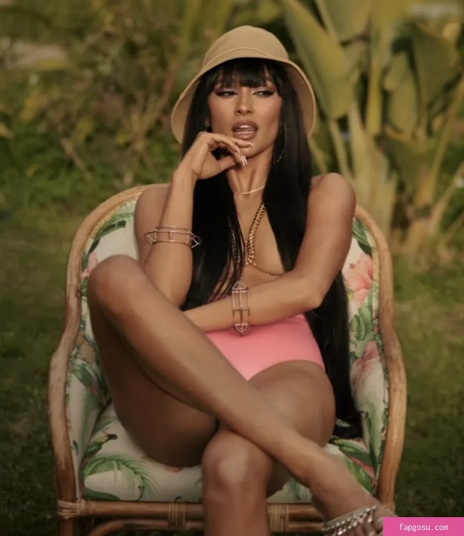 Shay Mitchell - Photo #401