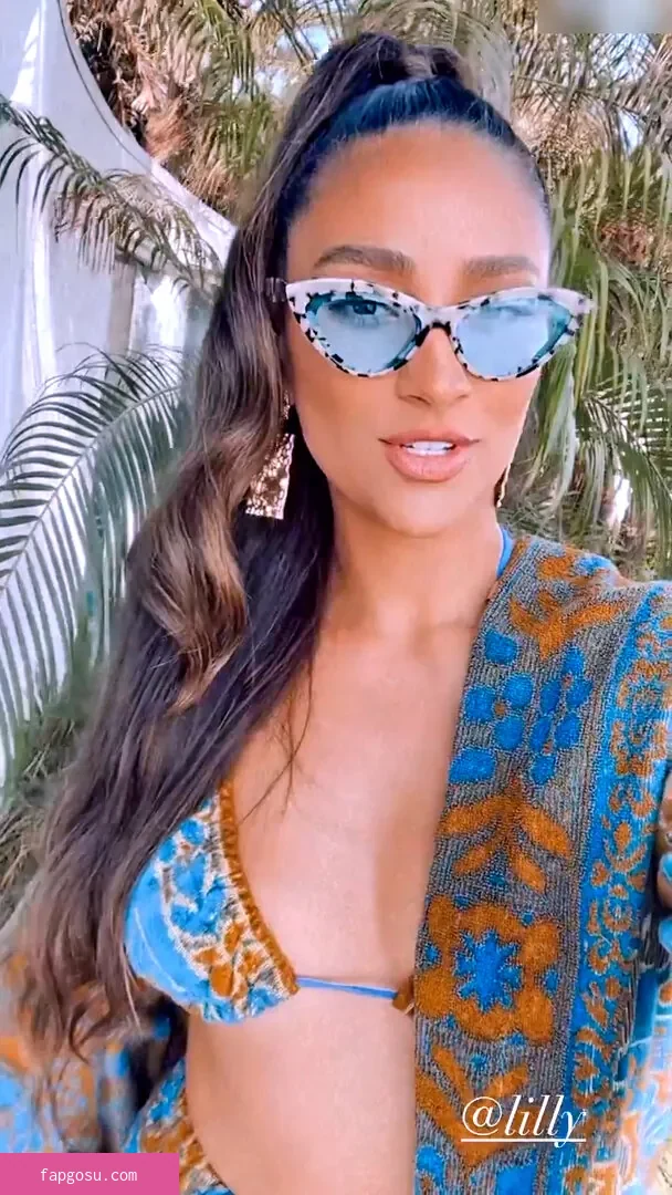 Shay Mitchell #1-470