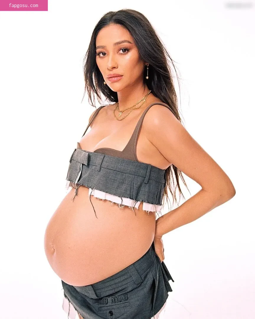 Shay Mitchell
