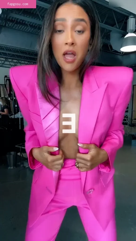 Shay Mitchell - Photo #531