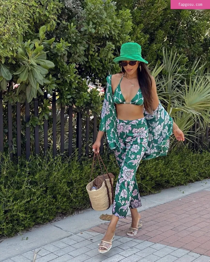 Shay Mitchell