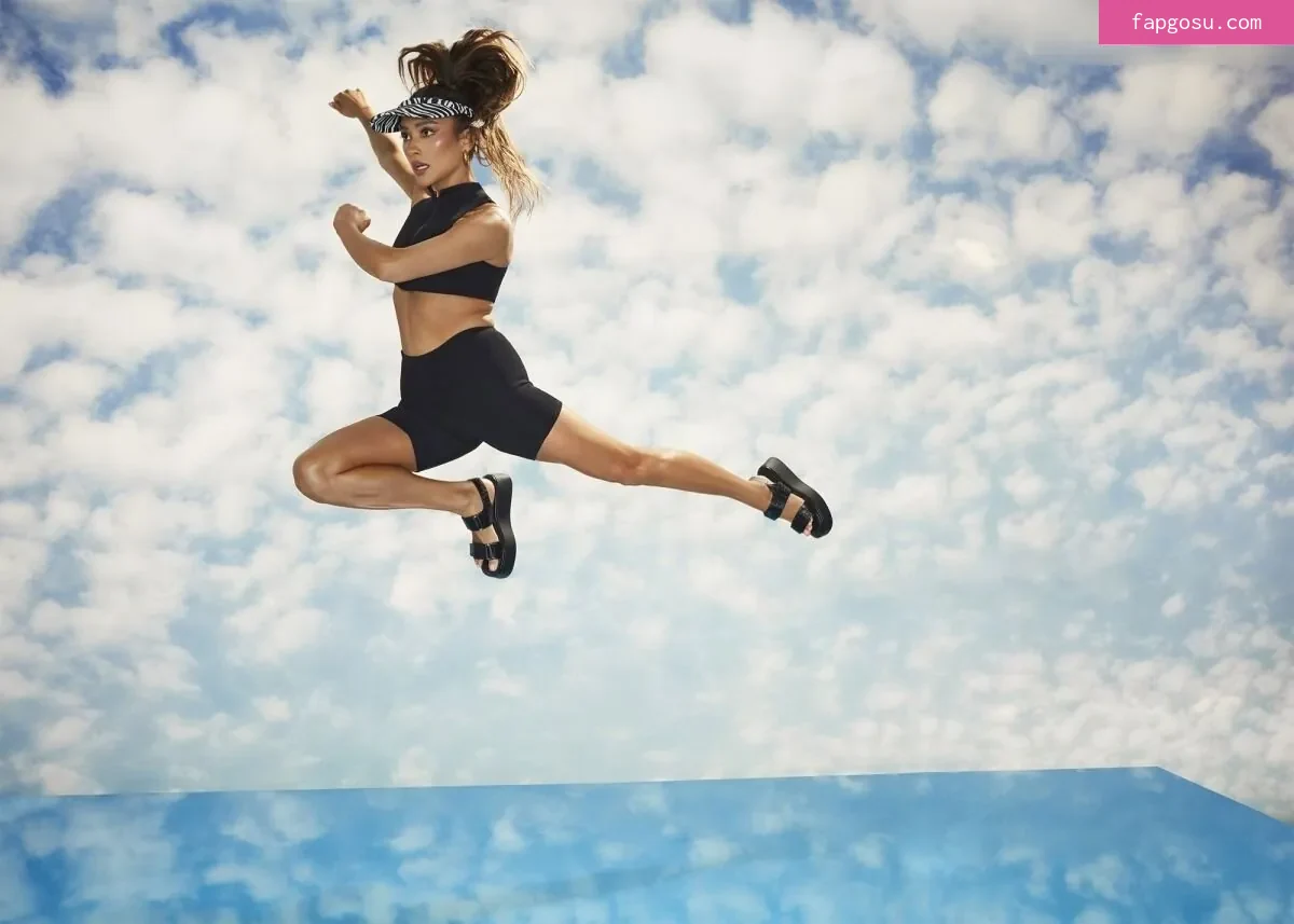 Shay Mitchell - Photo #546