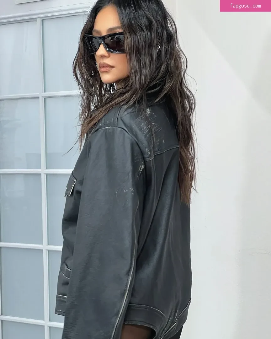 Shay Mitchell - Photo #630