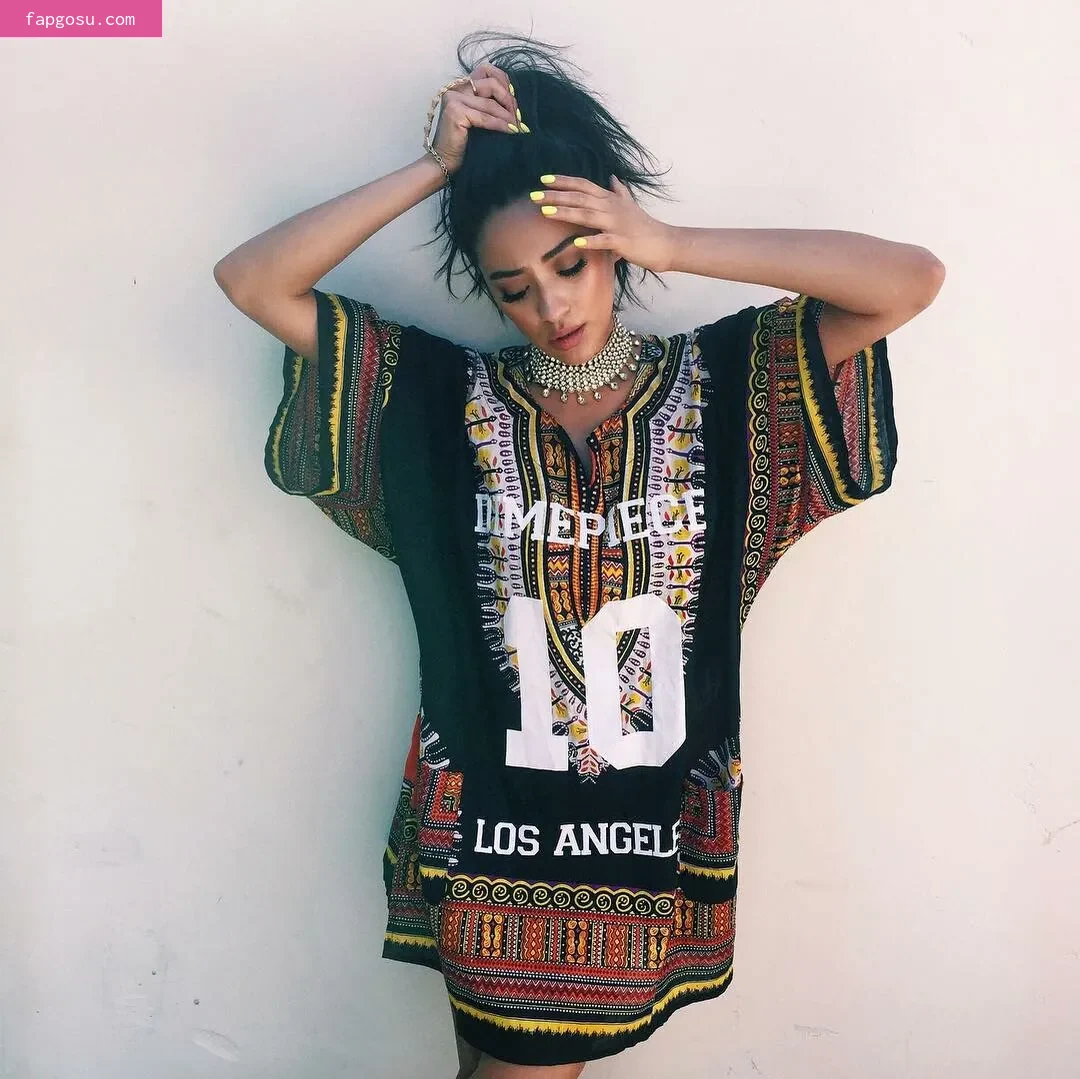 Shay Mitchell - Photo #73