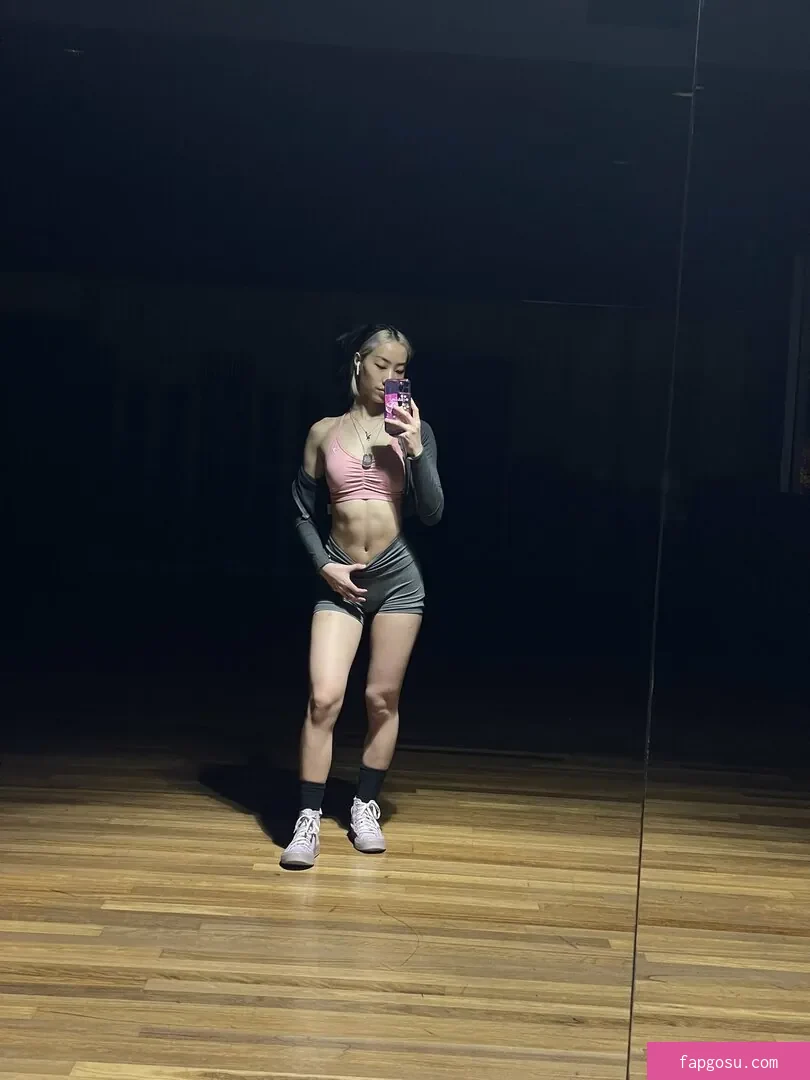 Smolkcqze