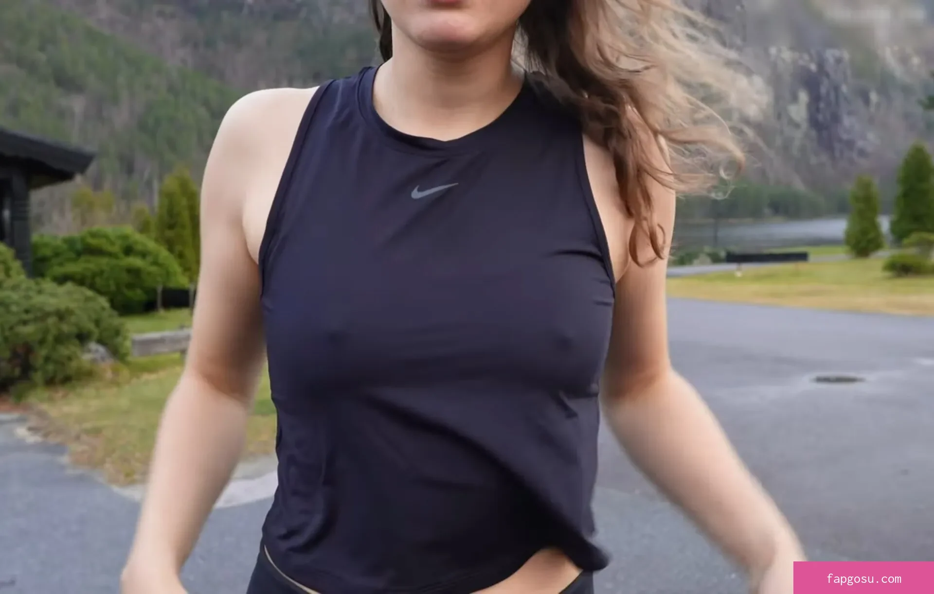Sabrina Outdoor