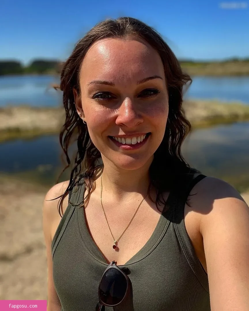 Sabrina Outdoor