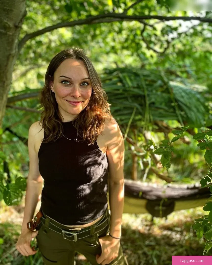 Sabrina Outdoor