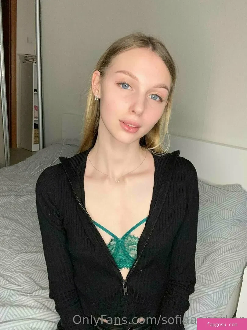 sofiaaaparker