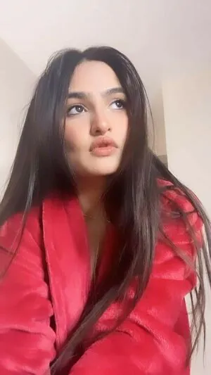 Sassy Poonam content