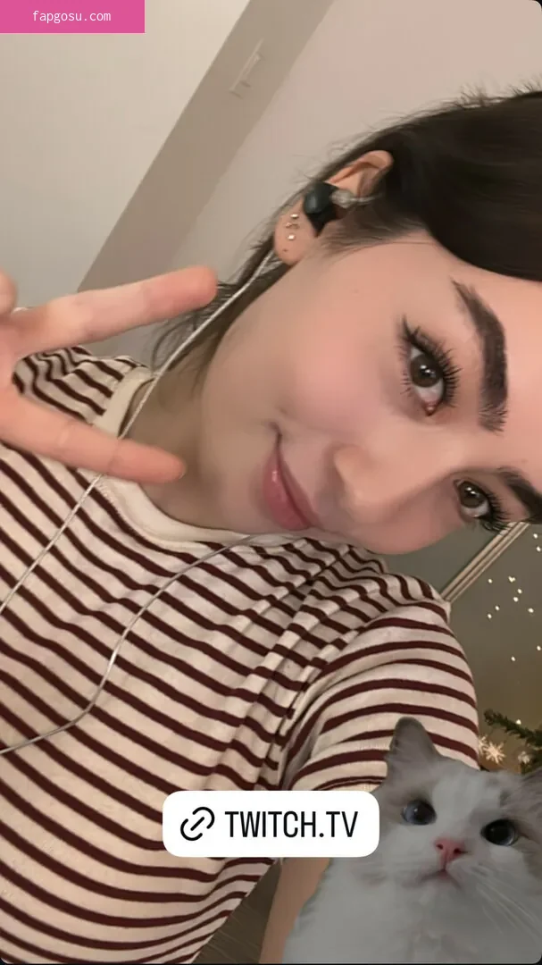 Sakura Shymko - Photo #38