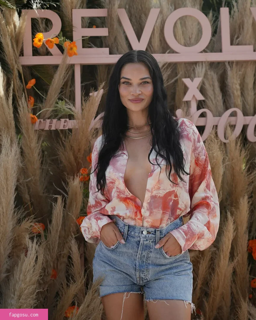 Shanina Shaik