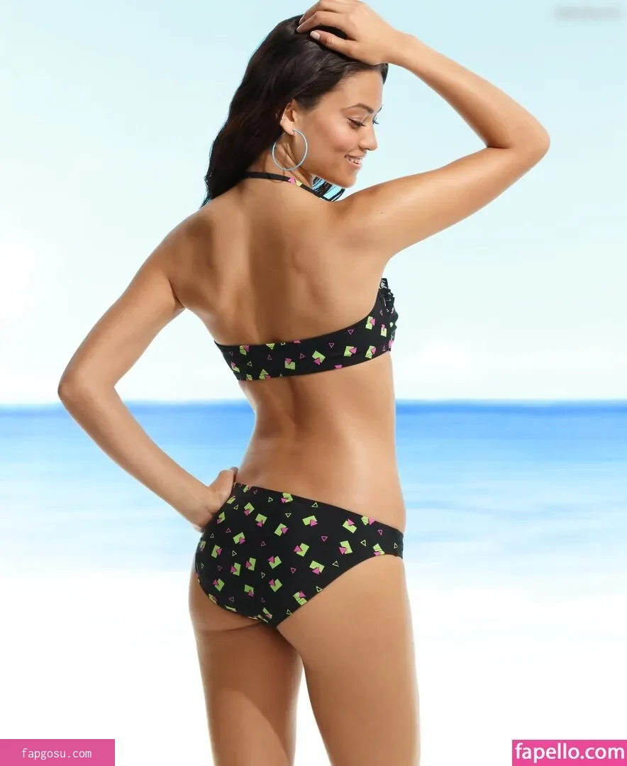 Shanina Shaik