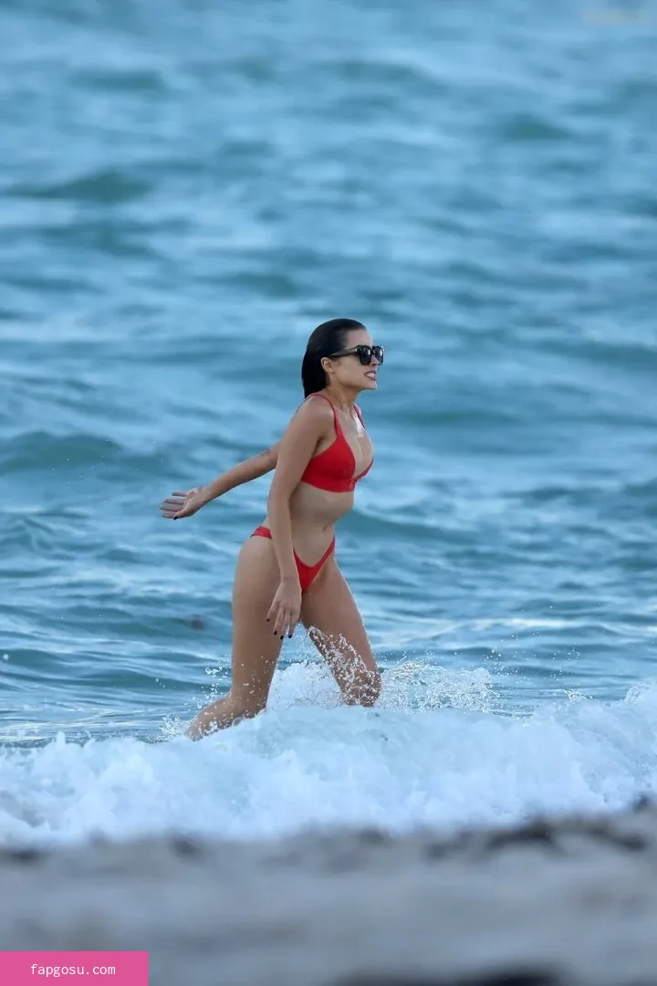 Shanina Shaik