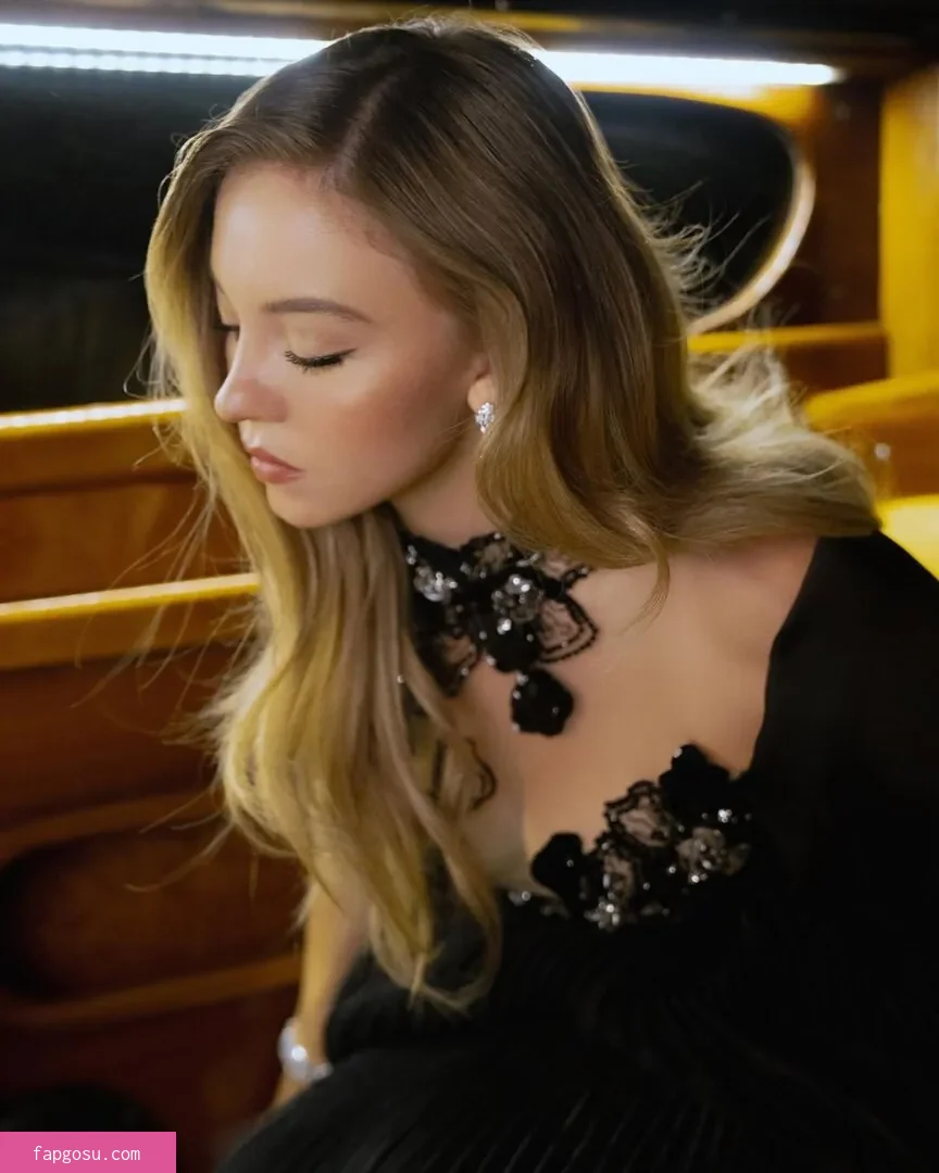 Sydney Sweeney - Photo #247