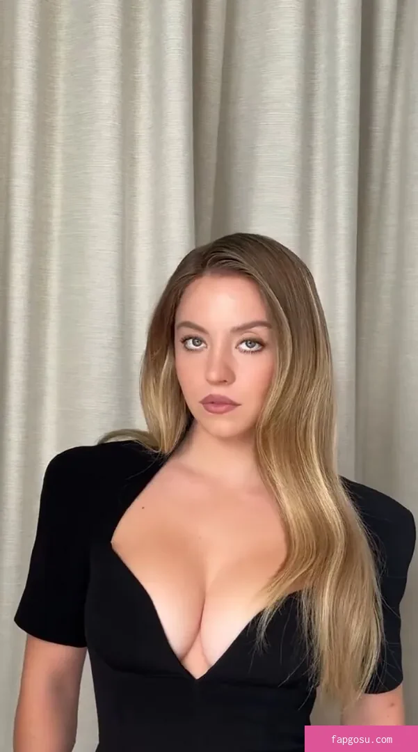 Sydney Sweeney - Photo #258