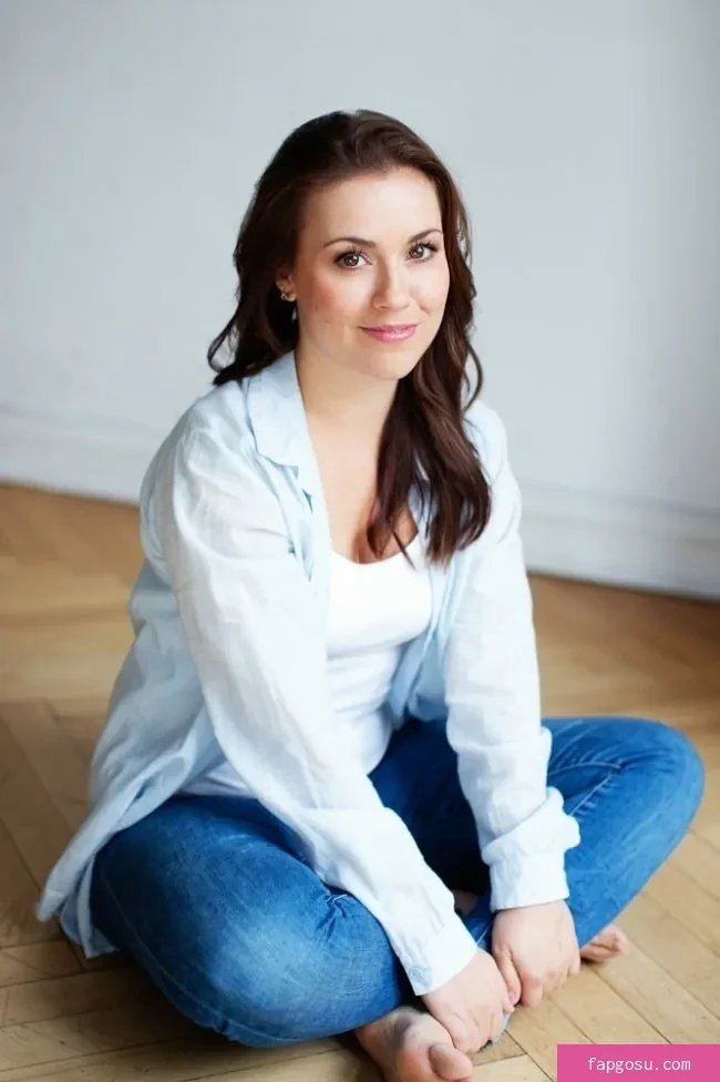 Sarah Tkotsch