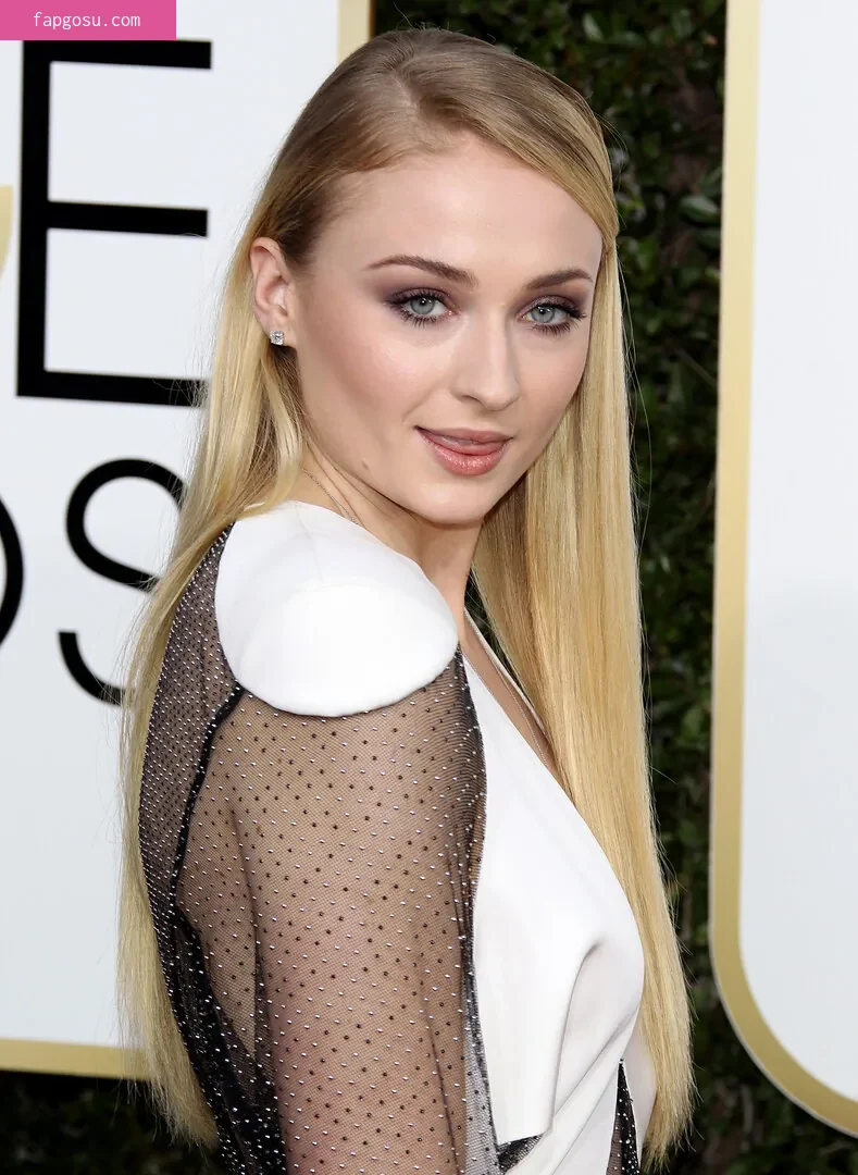 Sophie Turner - Photo #18