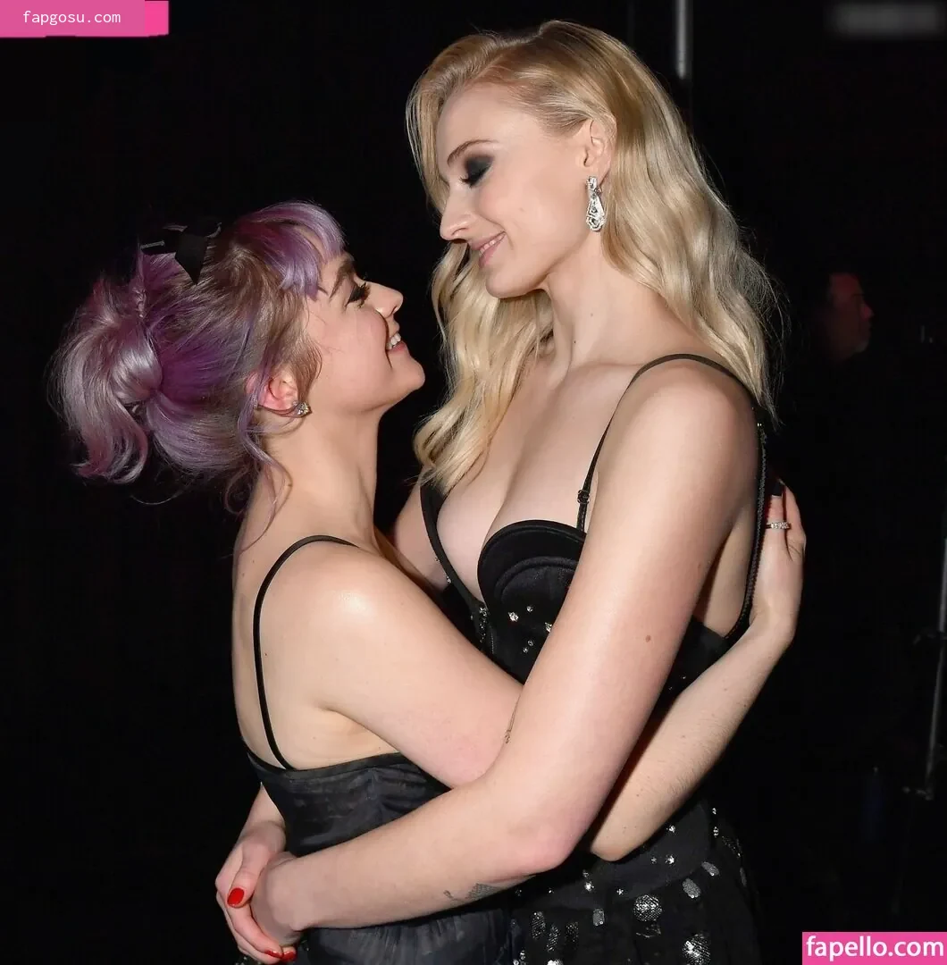 Sophie Turner - Photo #210