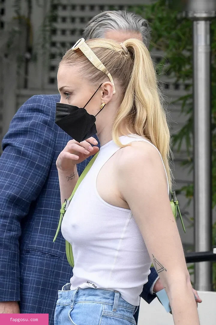 Sophie Turner - Photo #217