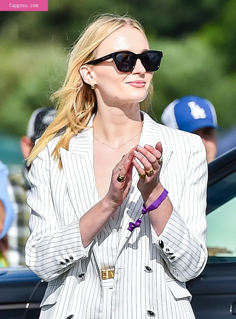 Sophie Turner - Photo #238