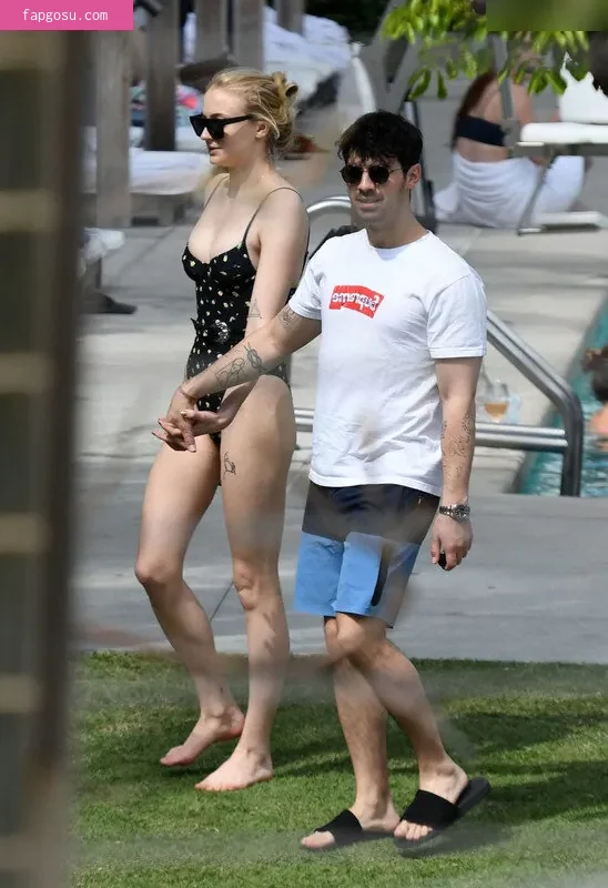 Sophie Turner - Photo #249