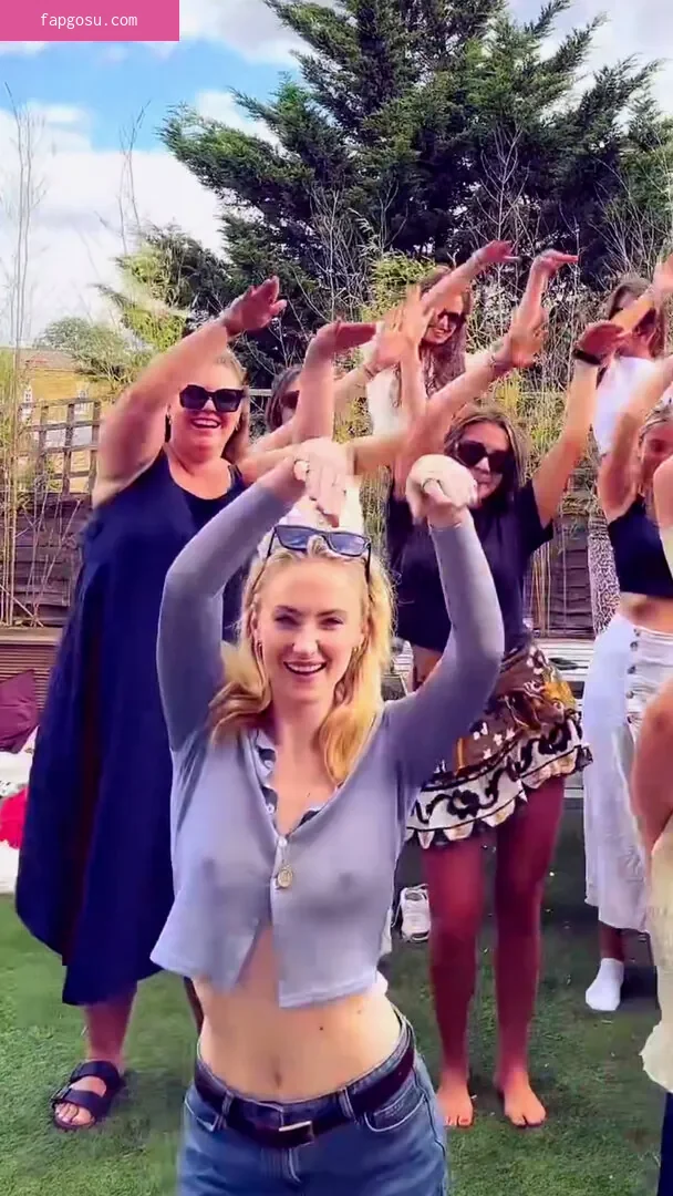 Sophie Turner - Photo #253
