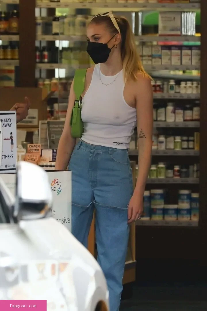 Sophie Turner - Photo #279