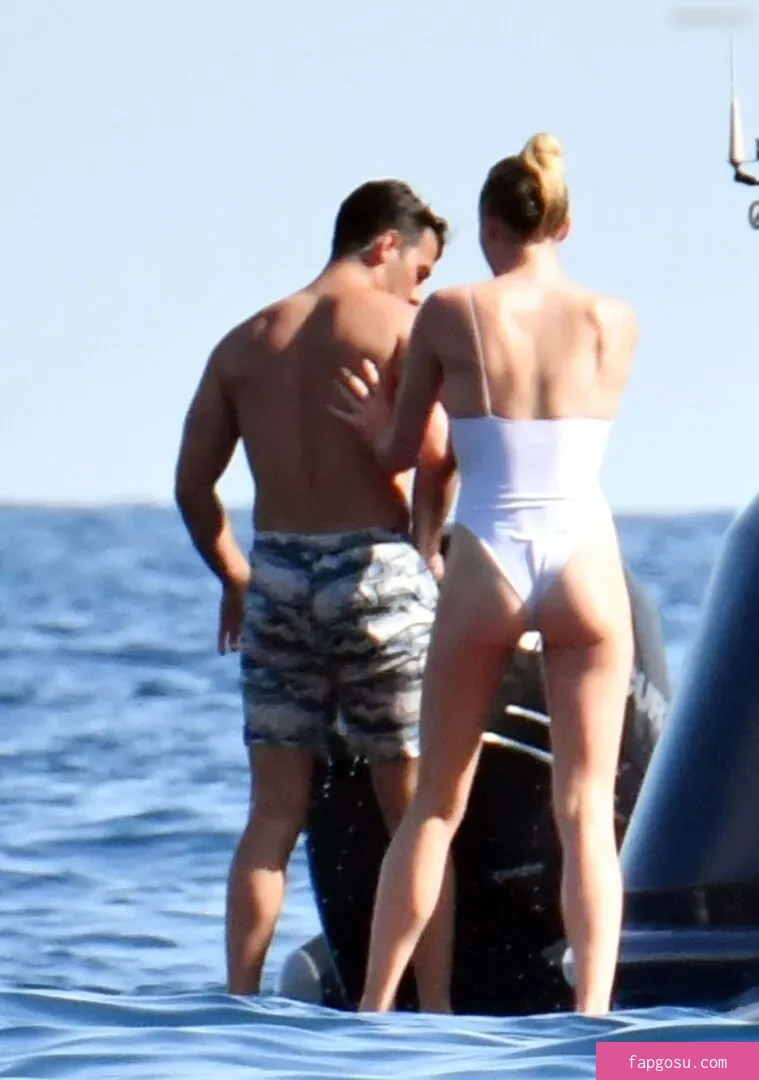 Sophie Turner - Photo #302
