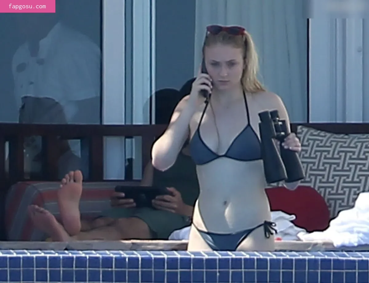 Sophie Turner - Photo #353
