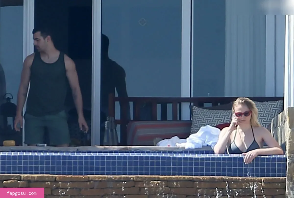 Sophie Turner - Photo #364