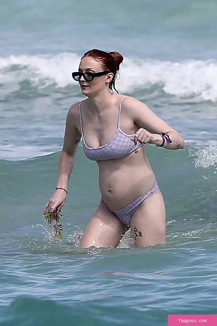 Sophie Turner - Photo #387