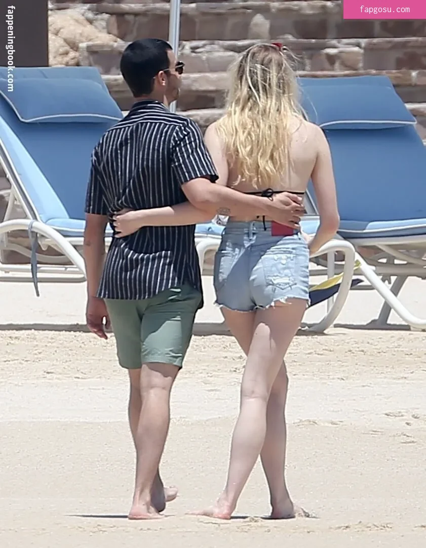 Sophie Turner - Photo #63