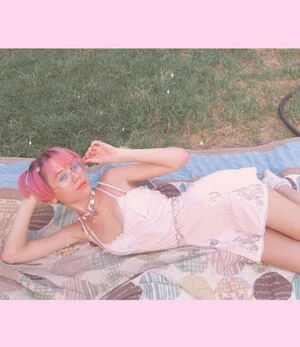 Strawbabyboy content