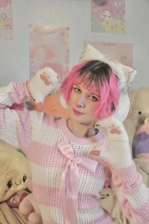 Strawbabyboy content