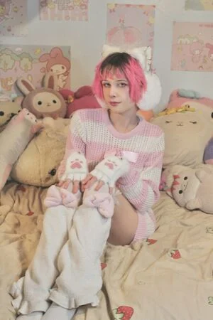 Strawbabyboy content