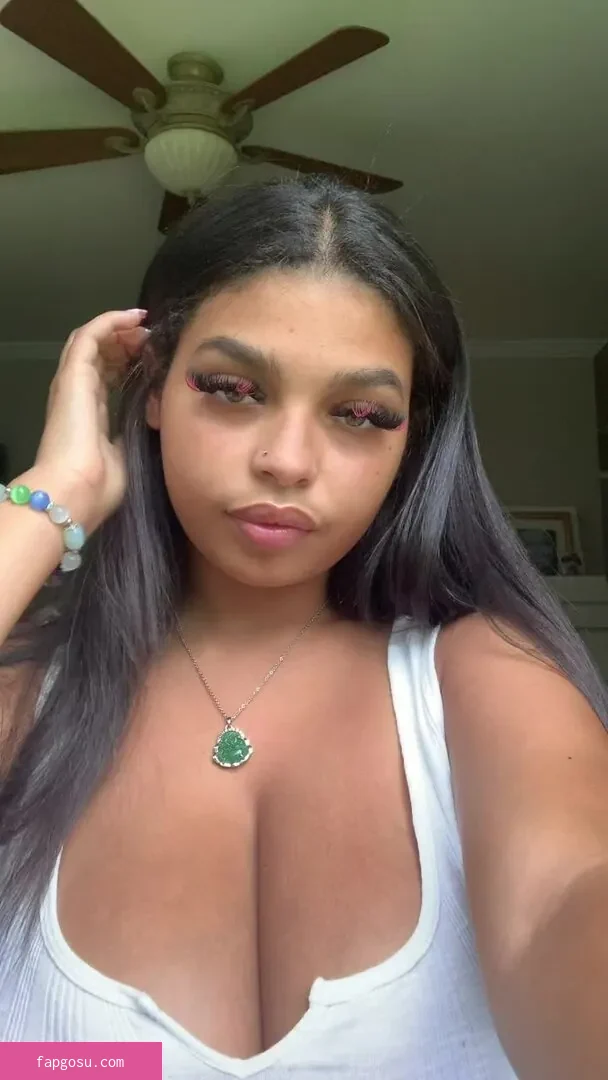 Summer Taylor