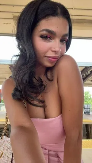 Summer Taylor content