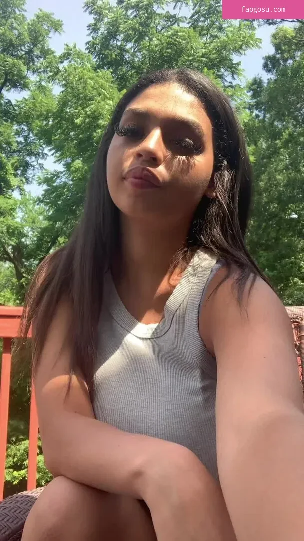 Summer Taylor