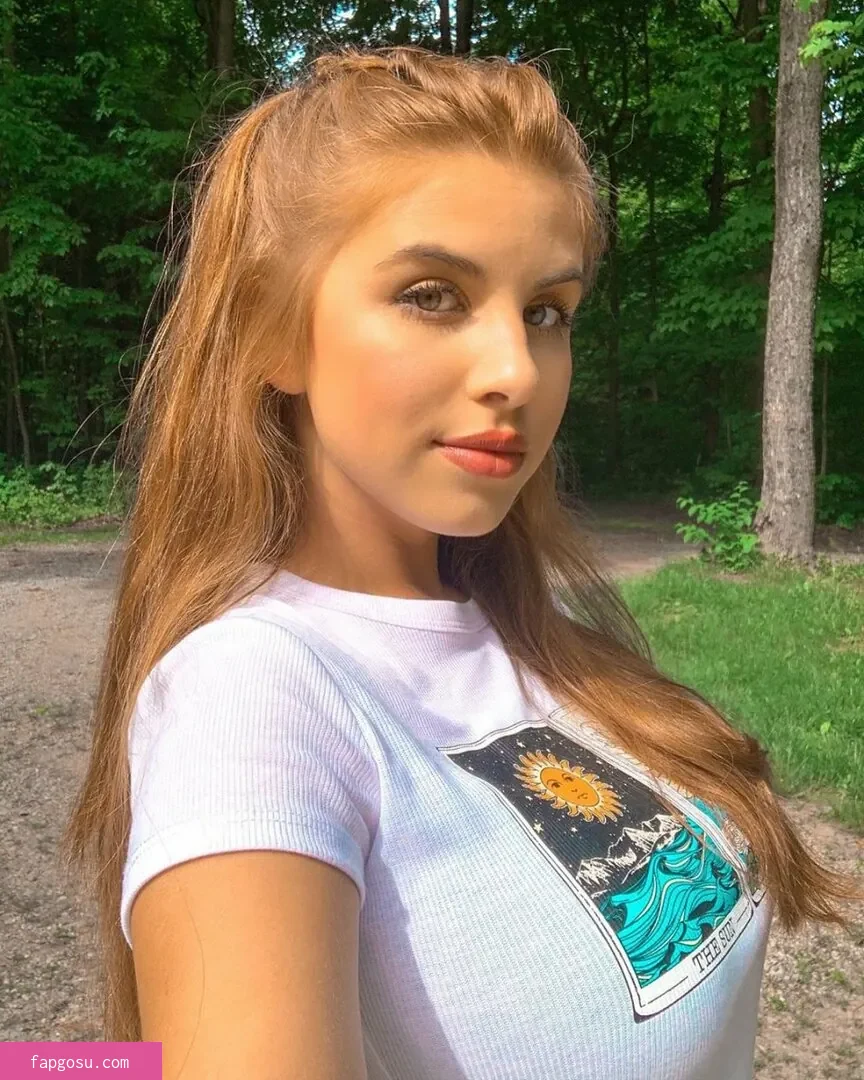 Samantha Vicha - Photo #20