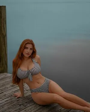 Samantha Vicha
